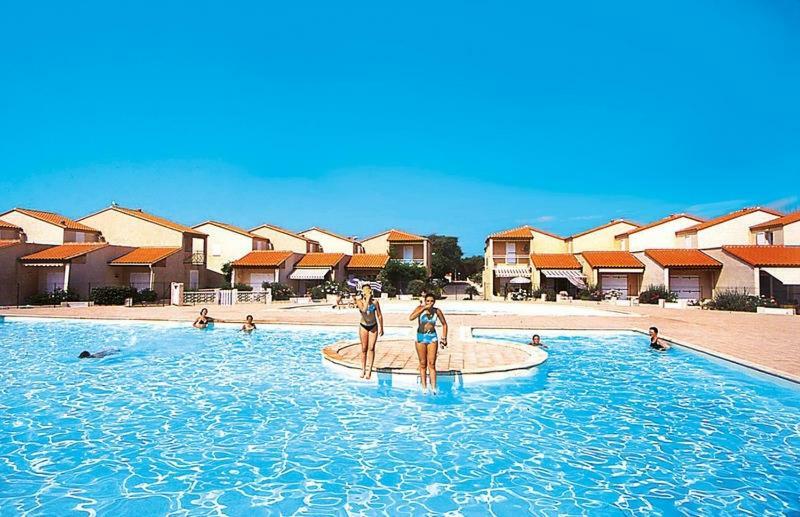 Barcaresa-Villa Vue Mer Acces Direct Plage - Piscine Le Barcares Exterior photo